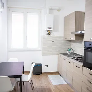 Sweet House Navigli Apartamento